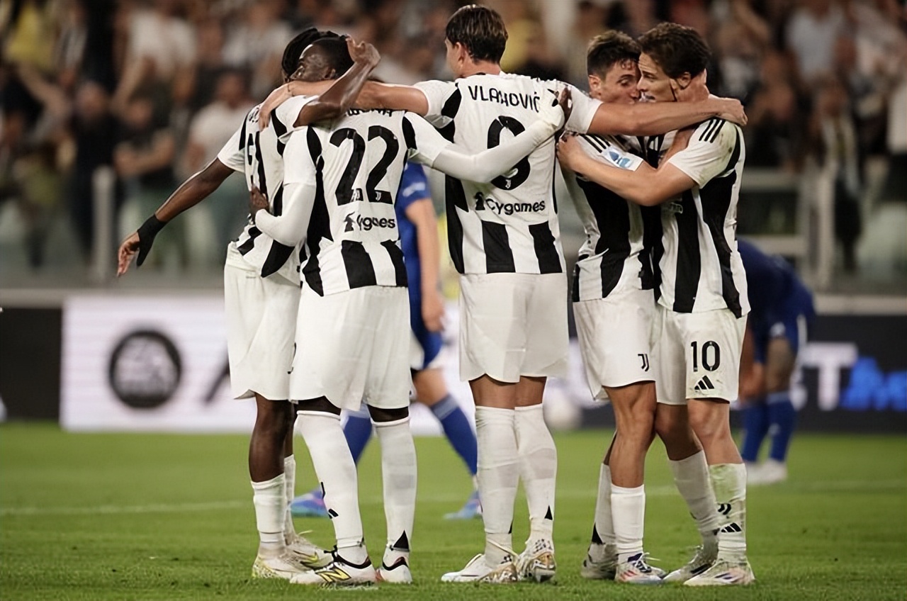 开元娱乐-关于尤文图斯训练开放日，转会期复出首秀引观众欢呼，意大利杯在即，细节决定成败的信息