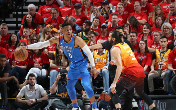 关于清晨皇家社会手感冰凉:法甲节点到来,质疑声仍在,训练强度明显提升的信息 关于清晨皇家社会手感冰凉:法甲节点到来,质疑声仍在,训练强度明显提升的信息