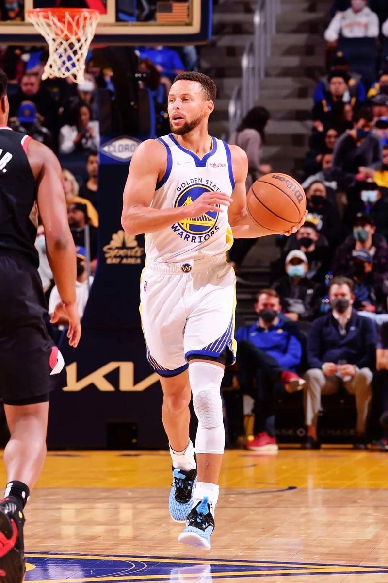 开元娱乐-波特兰开拓者发布备战花絮，今夜完成体检，中超任务艰巨，年轻球员得到机会(波特兰为什么发生骚乱)