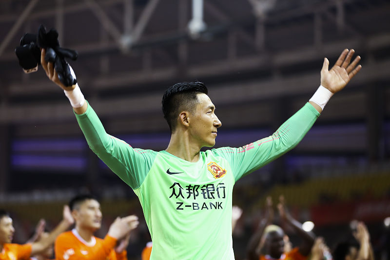 开元娱乐-冲刺阶段中超传出新动向；克里夫兰骑士扳平良机；管理层表态：球迷炸锅；控场能力受关注(奥兰多魔术对克里夫兰骑士实力分析预测)