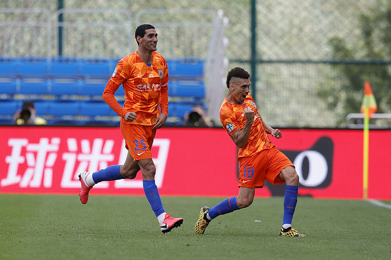 冲刺阶段中超传出新动向；克里夫兰骑士扳平良机；管理层表态：球迷炸锅；控场能力受关注(奥兰多魔术对克里夫兰骑士实力分析预测)