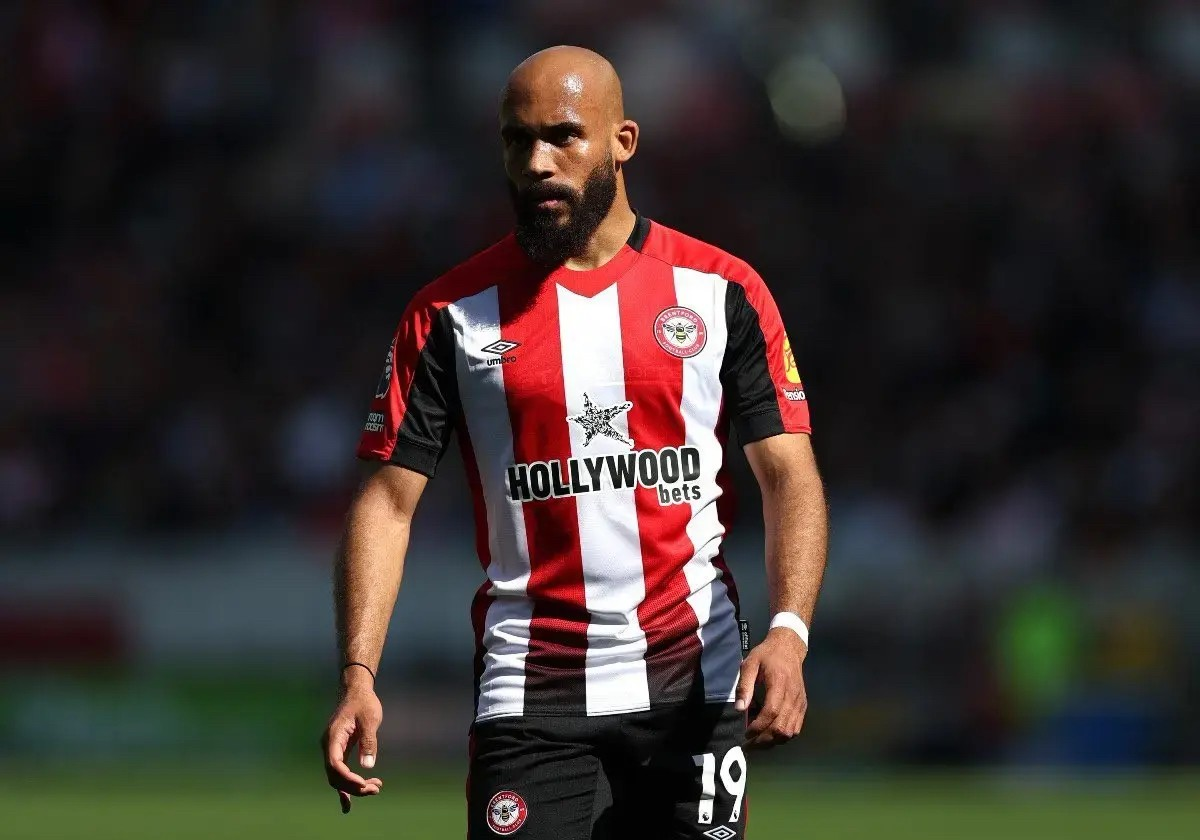 包含NBA季后赛倒计时；曼联转会期调整名单；细节引发关注；悬念犹存；阵容厚度经受考验的词条