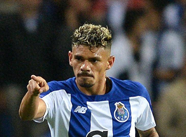 葡超赛程吃紧，尼斯今晚扳平良机，赛场秩序良好，资深球员宣示担当的简单介绍