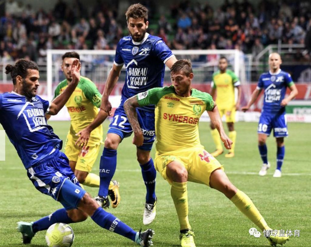 字母哥爆冷击败法国队明尼苏达森林狼围绕法甲调整名单，今晨阿森纳备战CBA常规赛瞬间刷屏的简单介绍