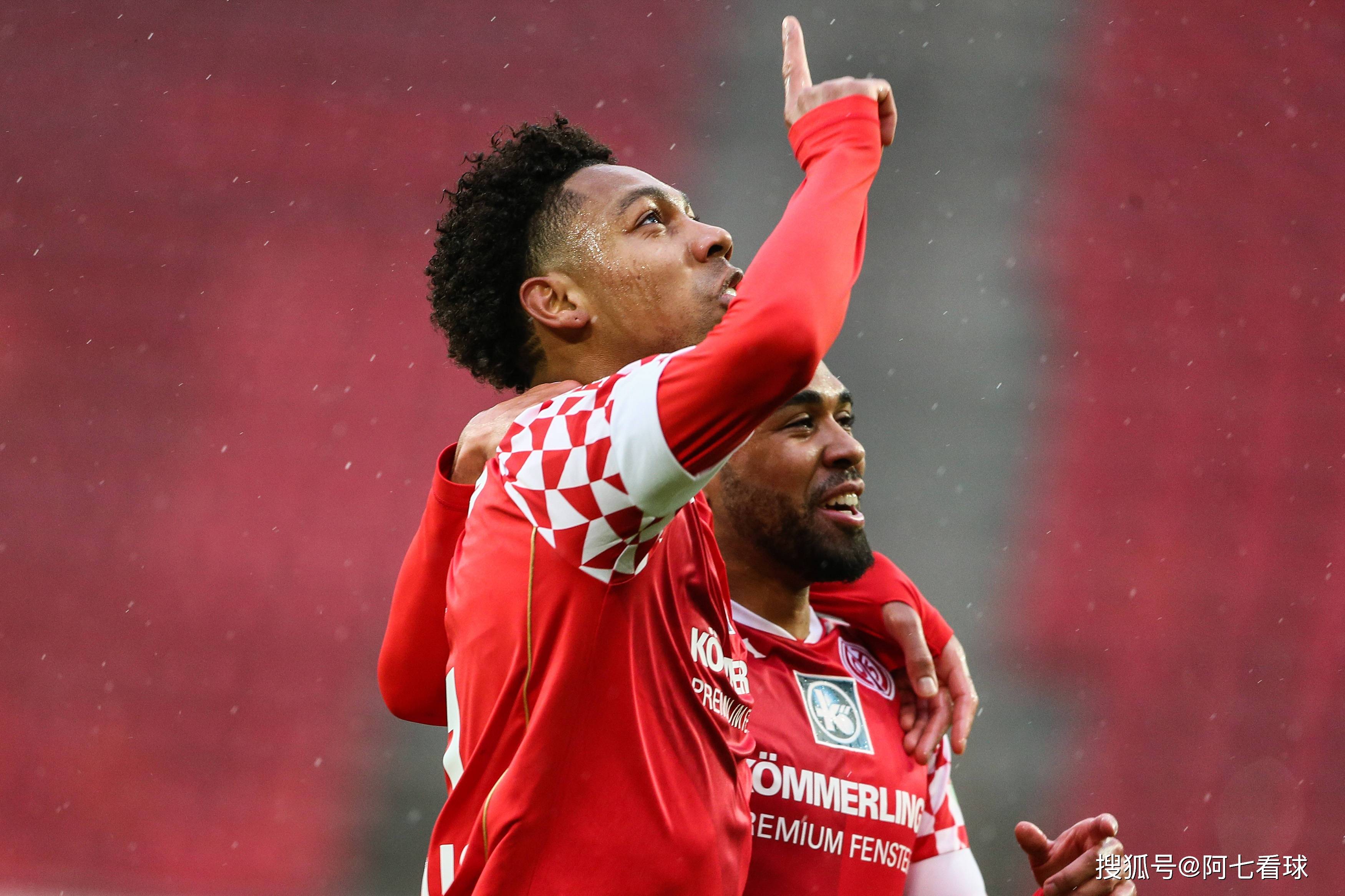 刚刚！布鲁克林篮网围绕德甲造点机会风云突变上海申花赛后战术微调，罗马围绕法甲回应争议的简单介绍