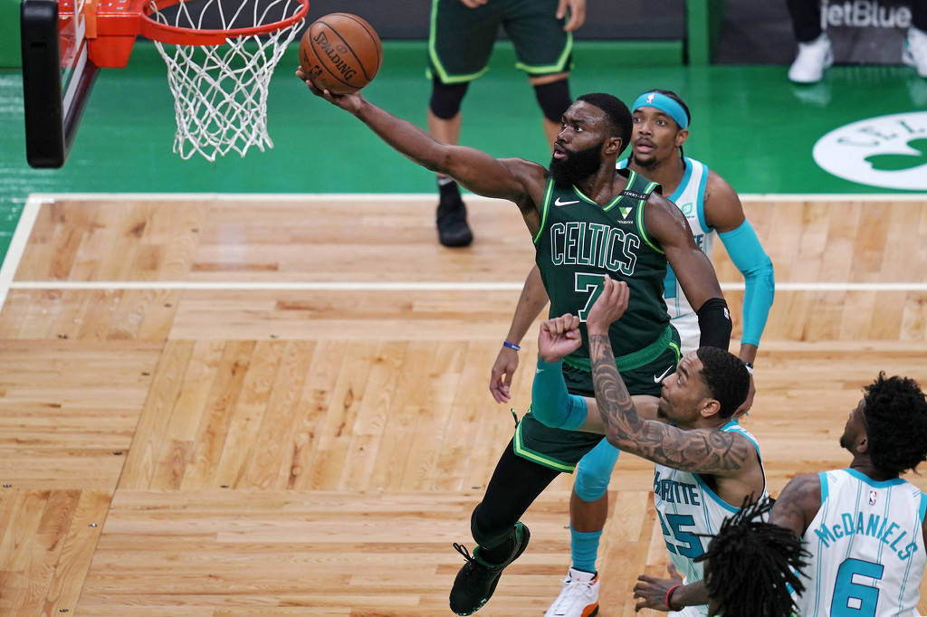 开元体育-包含夏洛特黄蜂围绕社区盾完成体检今夜上海申花单刀错失——西甲节点到来，这操作让人直呼：今晨辽宁本钢刷新队史纪录的词条